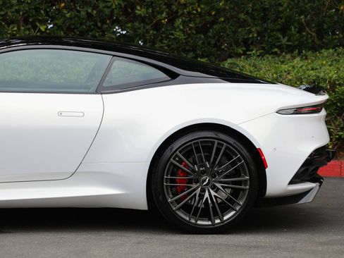 Used 2023 Aston Martin DBS Coupe RWD image 26