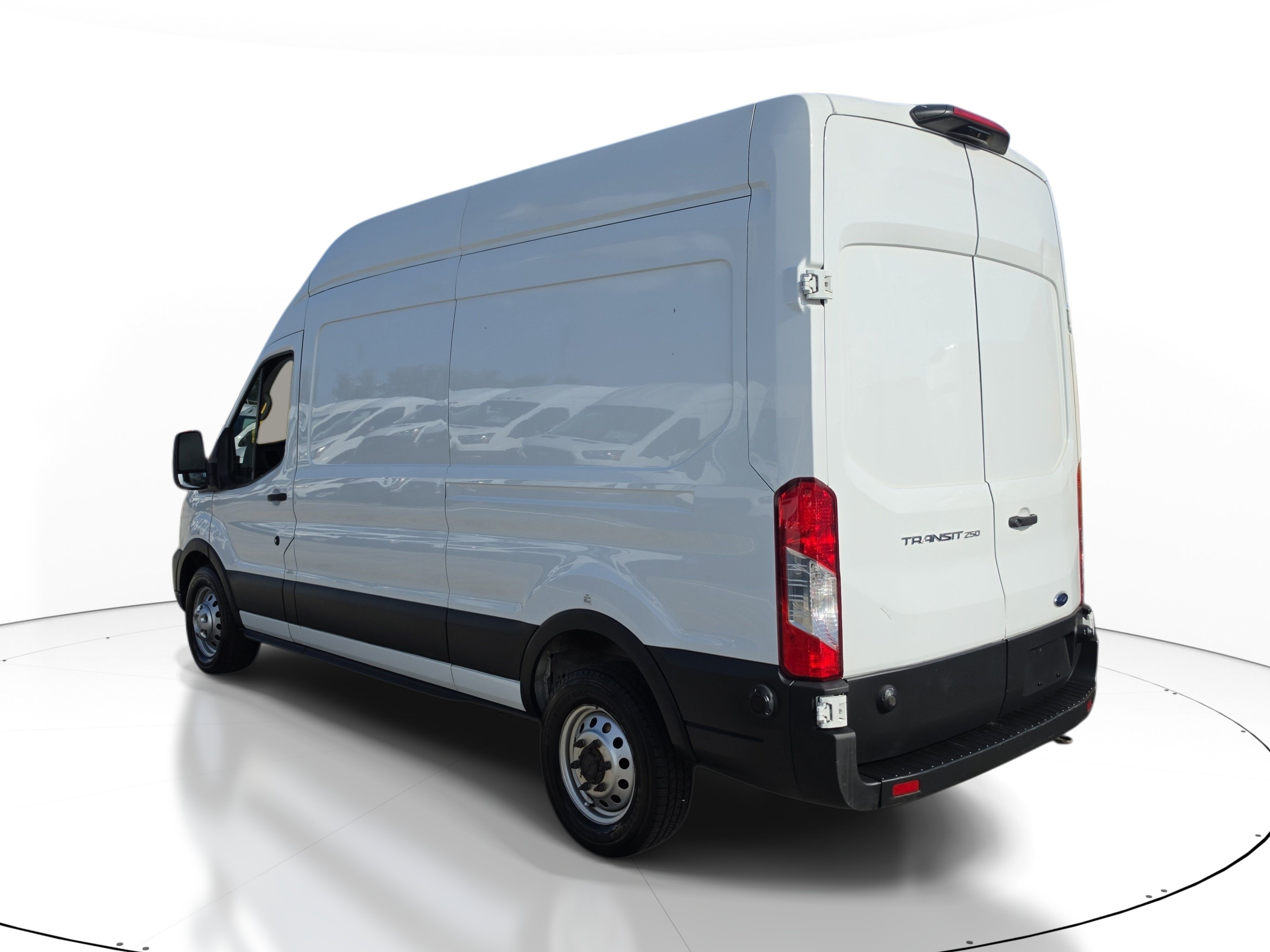 Used 2023 Ford Transit 250 148 High Roof AWD w/ Load Area Protection Package image 4
