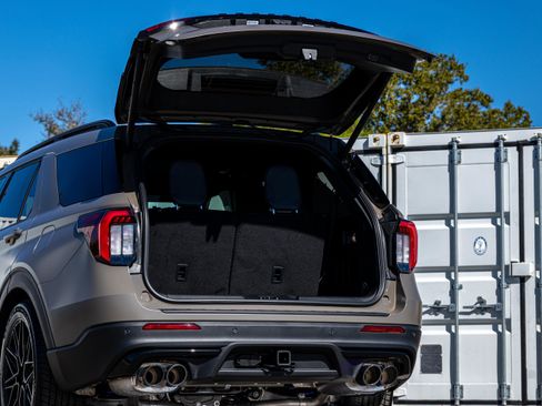 New 2026 Ford Explorer ST w/ Sun And Sound Package image 36