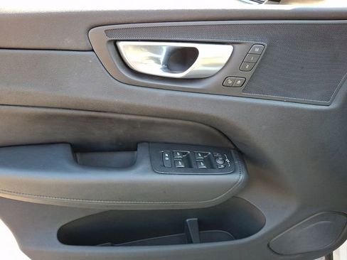 Used 2024 Volvo XC60 B5 Plus w/ Protection Package Premier image 16