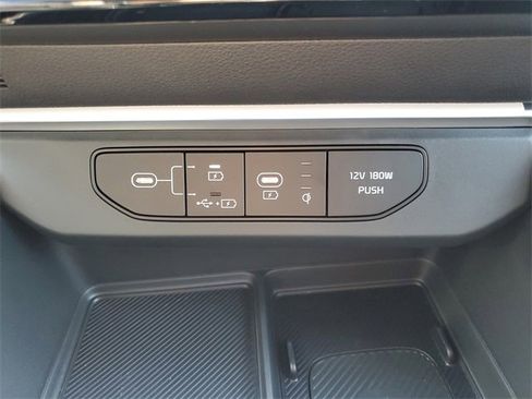 New 2026 Kia Carnival SX Prestige image 36