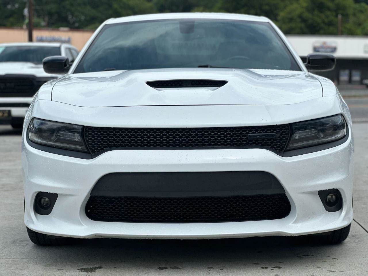 Used 2020 Dodge Charger R/T w/ Blacktop Package RWD image 2