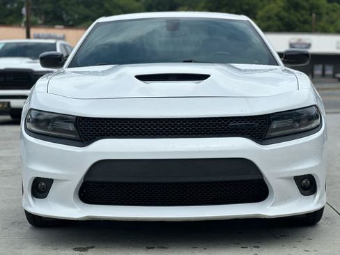 Used 2020 Dodge Charger R/T w/ Blacktop Package RWD image 2