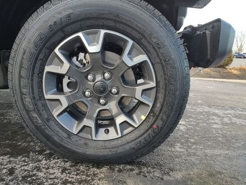 New 2026 Jeep Gladiator Sport image 10