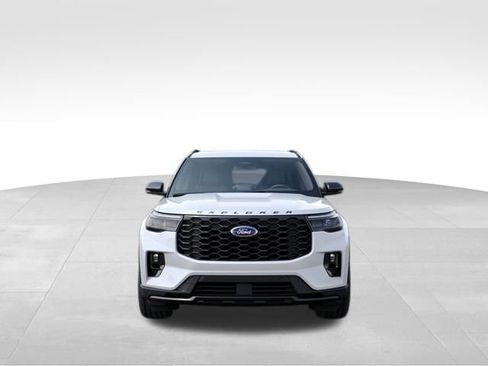 New 2027 Ford Explorer ST-Line w/ Premium Package AWD/4WD image 3