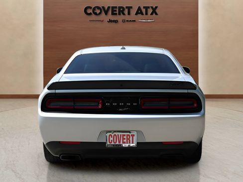 Used 2023 Dodge Challenger SRT Hellcat w/ Driver Convenience Group RWD image 5
