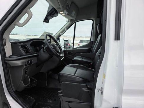 New 2026 Ford Transit 250 148 Medium Roof image 4