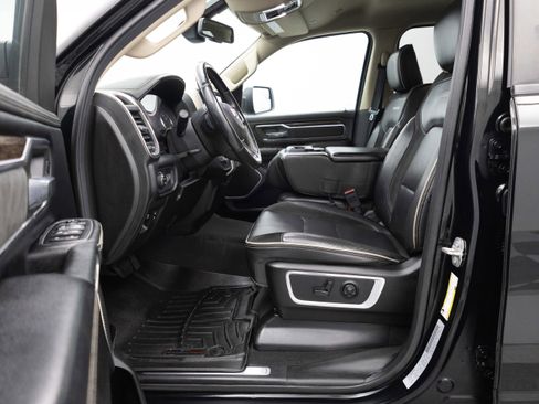 Used 2019 RAM 1500 Laramie image 21