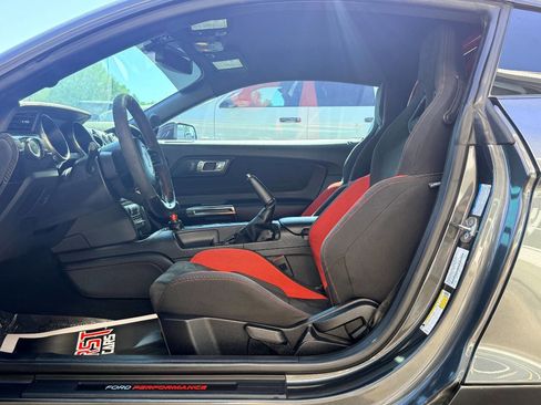 Used 2019 Ford Mustang Shelby GT350R w/ GT350R Equipment Group 920A image 31