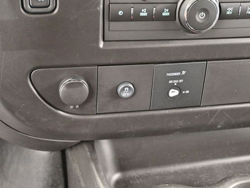 Used 2024 GMC Savana 2500 w/ Driver Convenience Package image 21