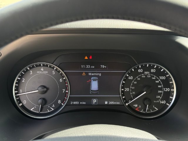 Used 2022 Nissan Armada SL w/ Midnight Edition Package RWD image 18