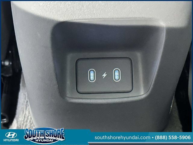 Certified 2024 Hyundai Elantra SE FWD image 14