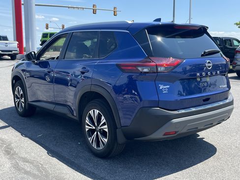 Used 2023 Nissan Rogue SV w/ SV Premium B Package AWD/4WD image 9