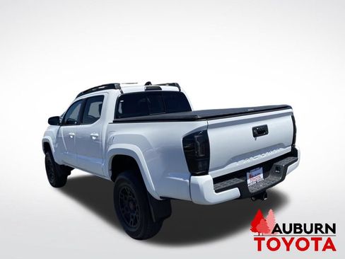 Used 2023 Toyota Tacoma TRD Sport AWD/4WD image 5