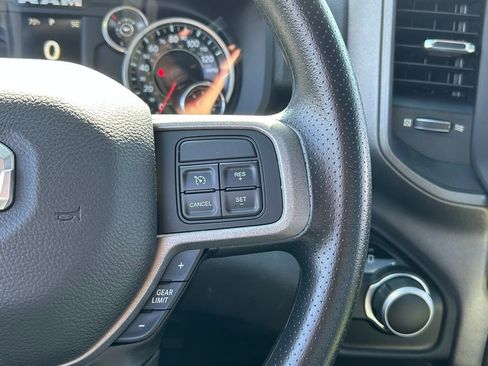 Used 2022 RAM 2500 Tradesman AWD/4WD image 34