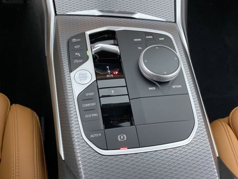 New 2026 BMW 330i xDrive Sedan w/ Premium Package image 15