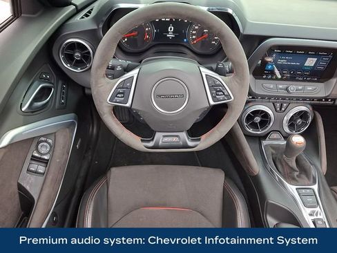 Used 2022 Chevrolet Camaro ZL1 RWD image 3