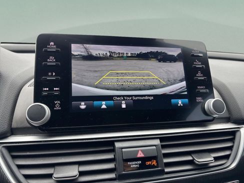 Used 2021 Honda Accord Sport image 21