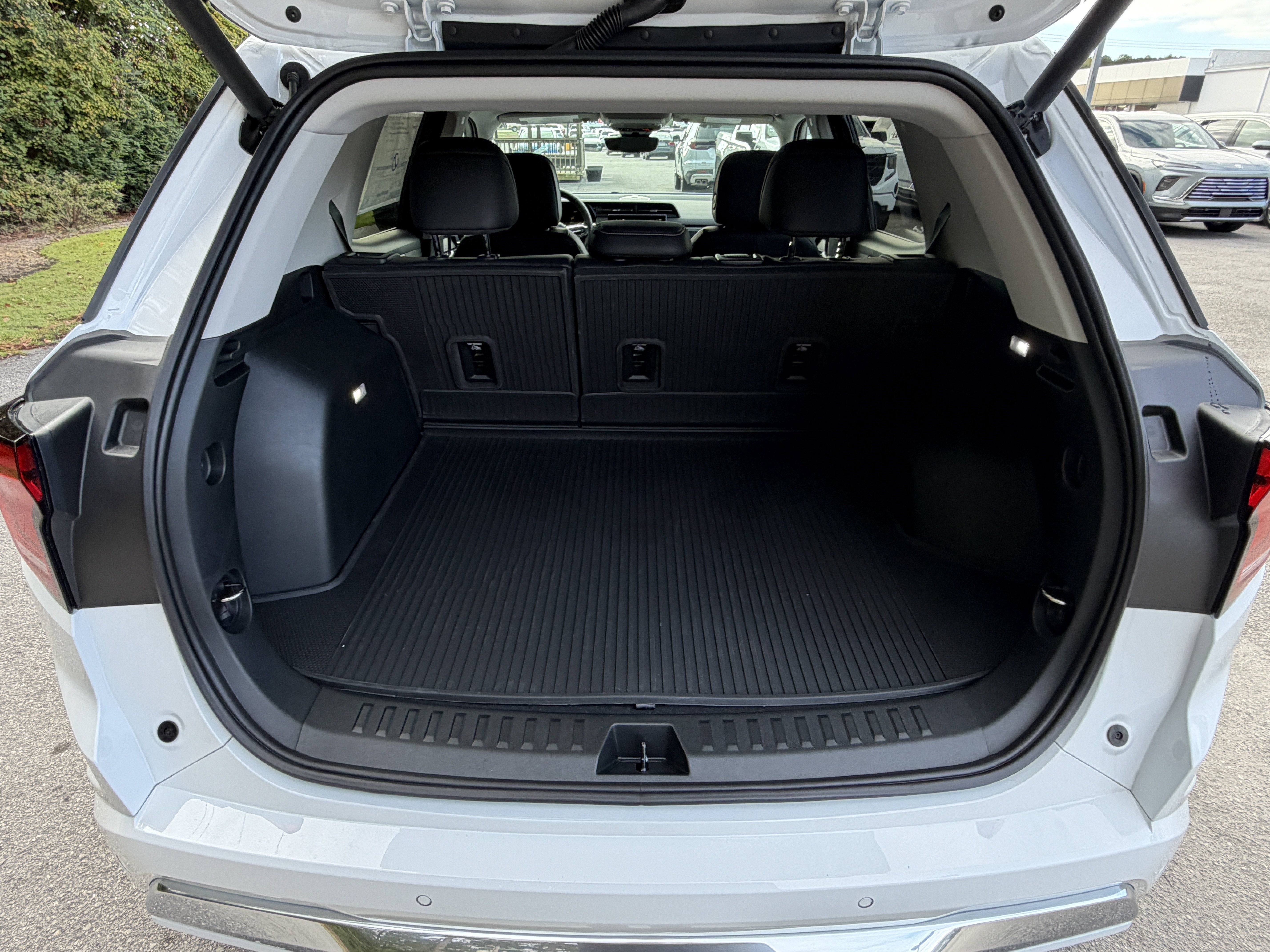 New 2027 GMC Terrain Denali AWD/4WD image 4