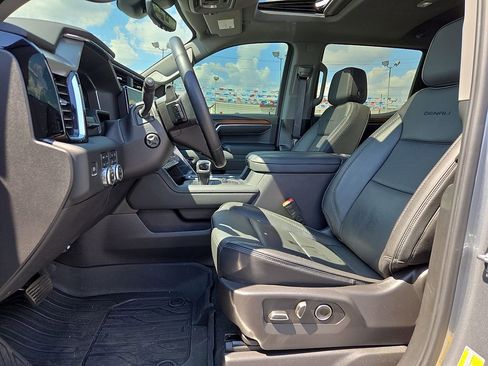 Used 2024 GMC Sierra 1500 Denali w/ Technology Package image 13
