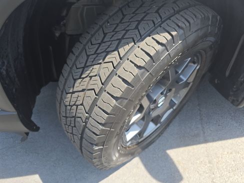 Used 2025 Honda Pilot TrailSport image 33