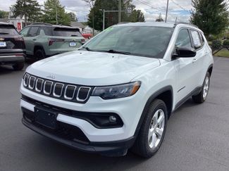 Used 2022 Jeep Compass Latitude w/ Convenience Group video 1