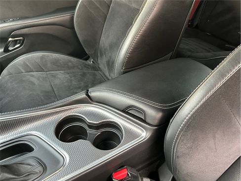 Used 2019 Dodge Challenger SRT Hellcat Redeye RWD image 39