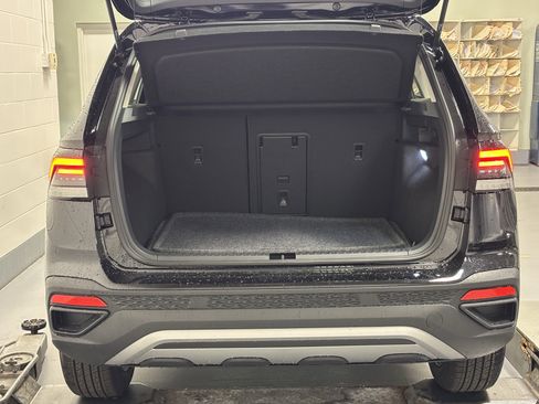 New 2025 Volkswagen Taos S image 26