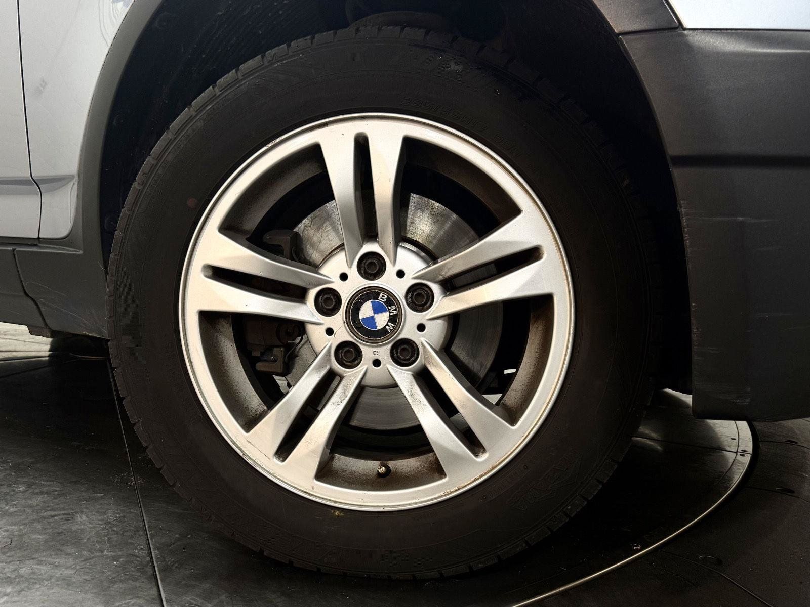 Used 2005 BMW X3 3.0i AWD/4WD image 13