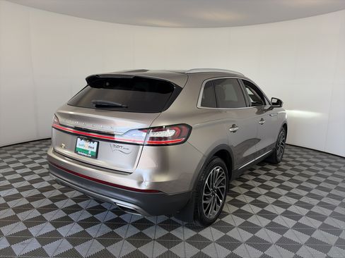 Used 2019 Lincoln Nautilus Reserve w/ Cargo Utility Package AWD/4WD image 10