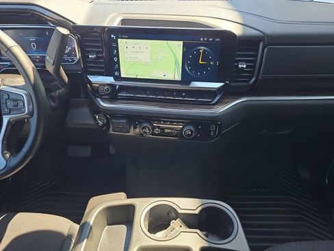 Certified 2025 Chevrolet Silverado 2500 LT w/ Convenience Package image 13