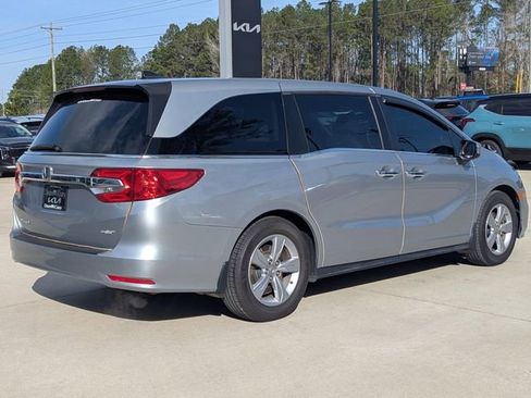 Used 2019 Honda Odyssey EX-L image 3