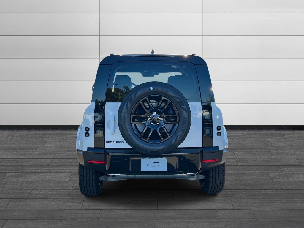 New 2026 Land Rover Defender 110 S AWD/4WD image 4