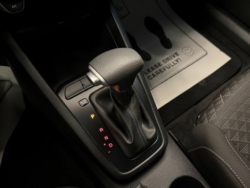 Used 2023 Kia Rio S image 17