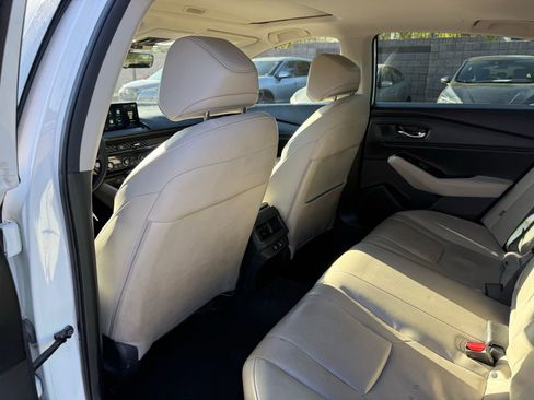 Used 2023 Honda Accord Touring image 11