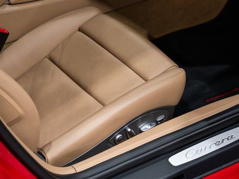 Used 2017 Porsche 911 Carrera RWD image 30