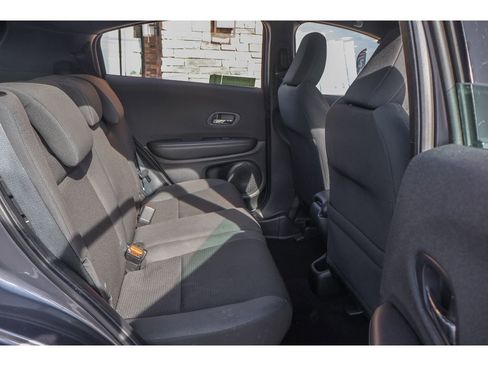 Used 2019 Honda HR-V Sport image 18