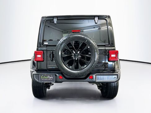 Used 2025 Jeep Wrangler Sahara w/ Safety Group image 7