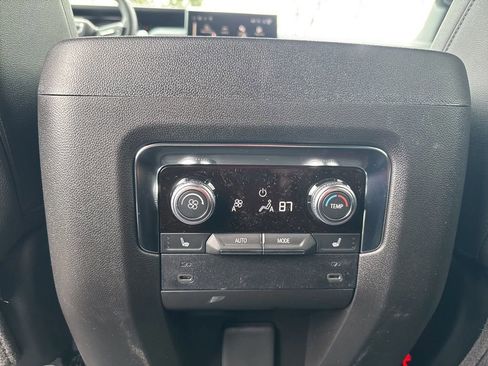 New 2026 GMC Yukon AT4 w/ AT4 Premium Package image 59