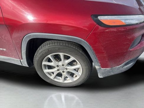 Used 2014 Jeep Cherokee Latitude image 12