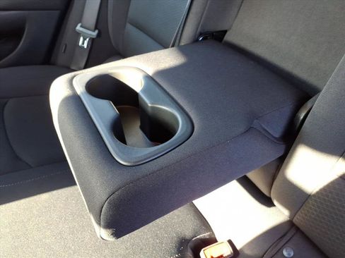 Used 2024 Chevrolet Malibu LT image 34