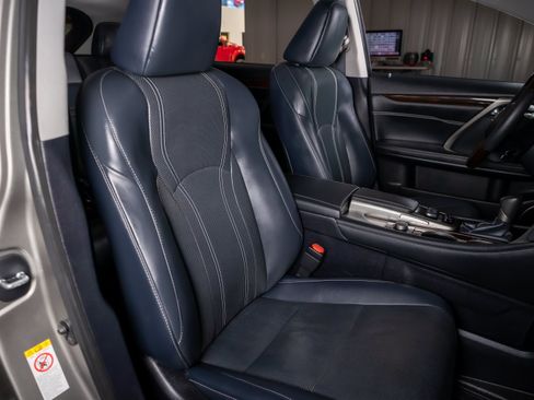 Used 2019 Lexus RX 350 FWD w/ Navigation Package image 22