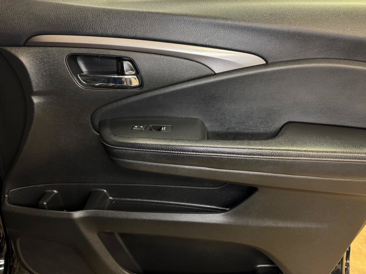 Used 2019 Honda Ridgeline Sport image 23