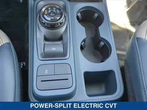Certified 2026 Ford Maverick Lariat w/ 4K Tow Package AWD/4WD image 18