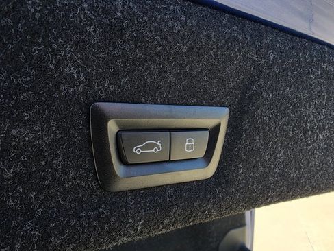 Used 2025 BMW 330i xDrive Sedan image 26