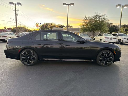 New 2026 BMW i7 xDrive60 w/ Executive Package image 2