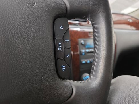 Used 2011 Chevrolet Impala LT image 49