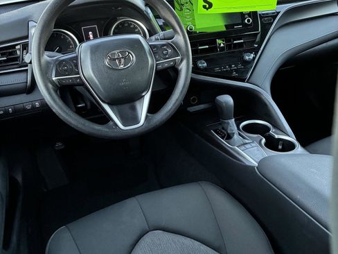 Used 2024 Toyota Camry LE image 9