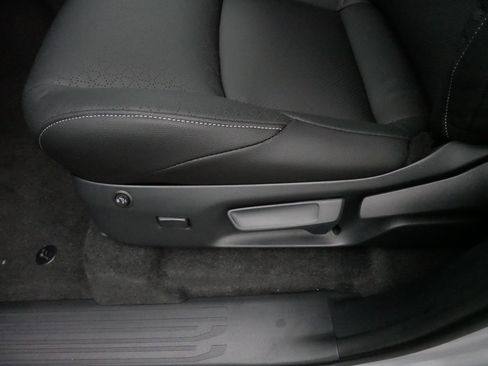 Certified 2025 Toyota 4Runner SR5 image 20