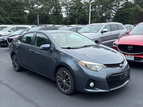 Used 2015 Toyota Corolla S FWD image 1